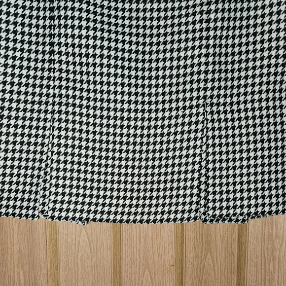 Kasper Black and White Houndstooth  Pleated Pencil Skirt Size 12 - Picture 5 of 8